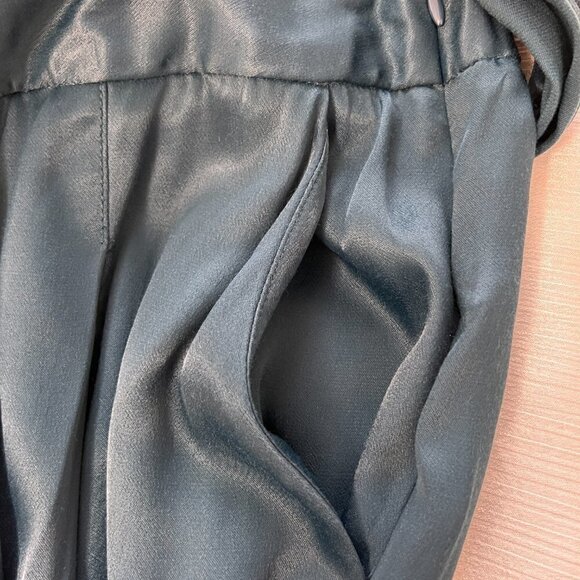 Anthropology Silky Fluid Tapared Pants - Picture 6 of 10